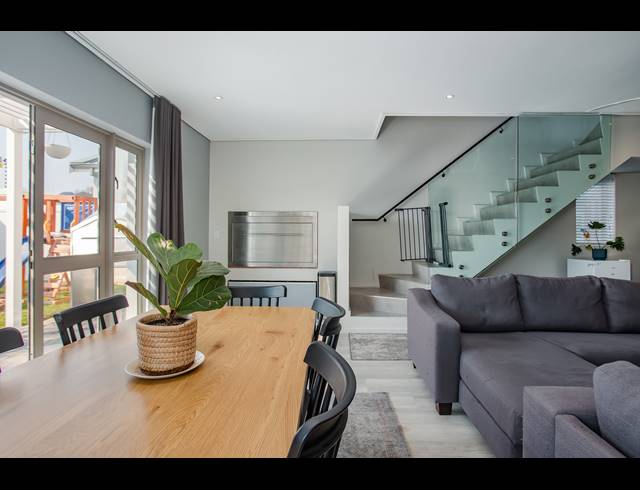 3 BEDROOM HOUSE SOLD IN KLEIN PARYS